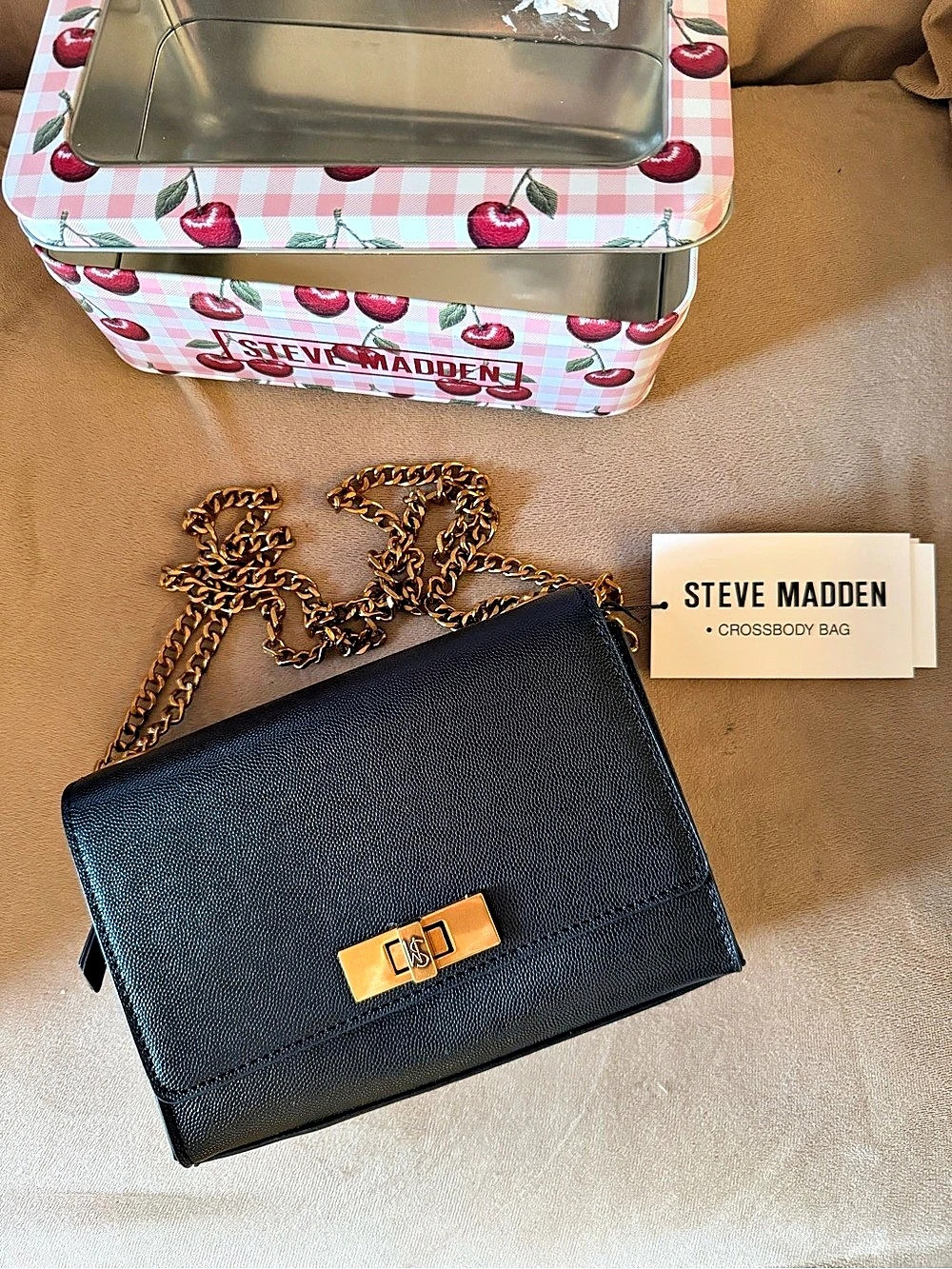 Steve Madden Black & Gold Chain Crossbody Bag – New with Tags
